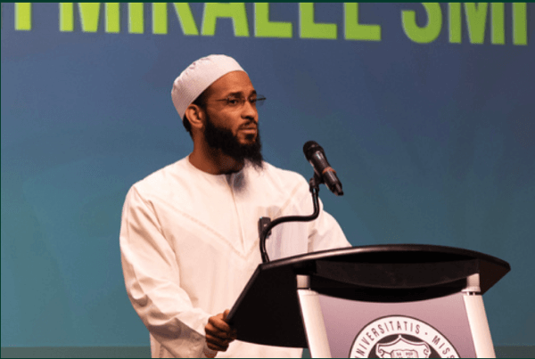 Shaykh Mikaeel Smith